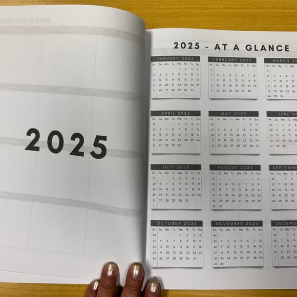 2025-2029 Monthly Planner: 5 year Calendar - 8.5 X 11" - Picture 3 of 5